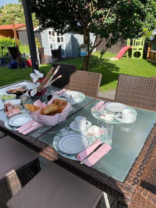 Urlaubsdomizil Norden/Norddeich, Mit Garten Exterior photo